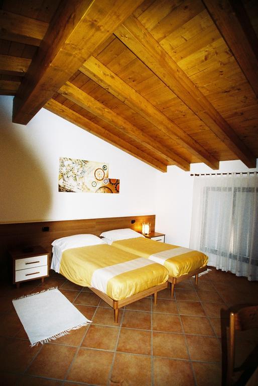 Hotel Il Grappolo D' Oro Arba Exterior foto